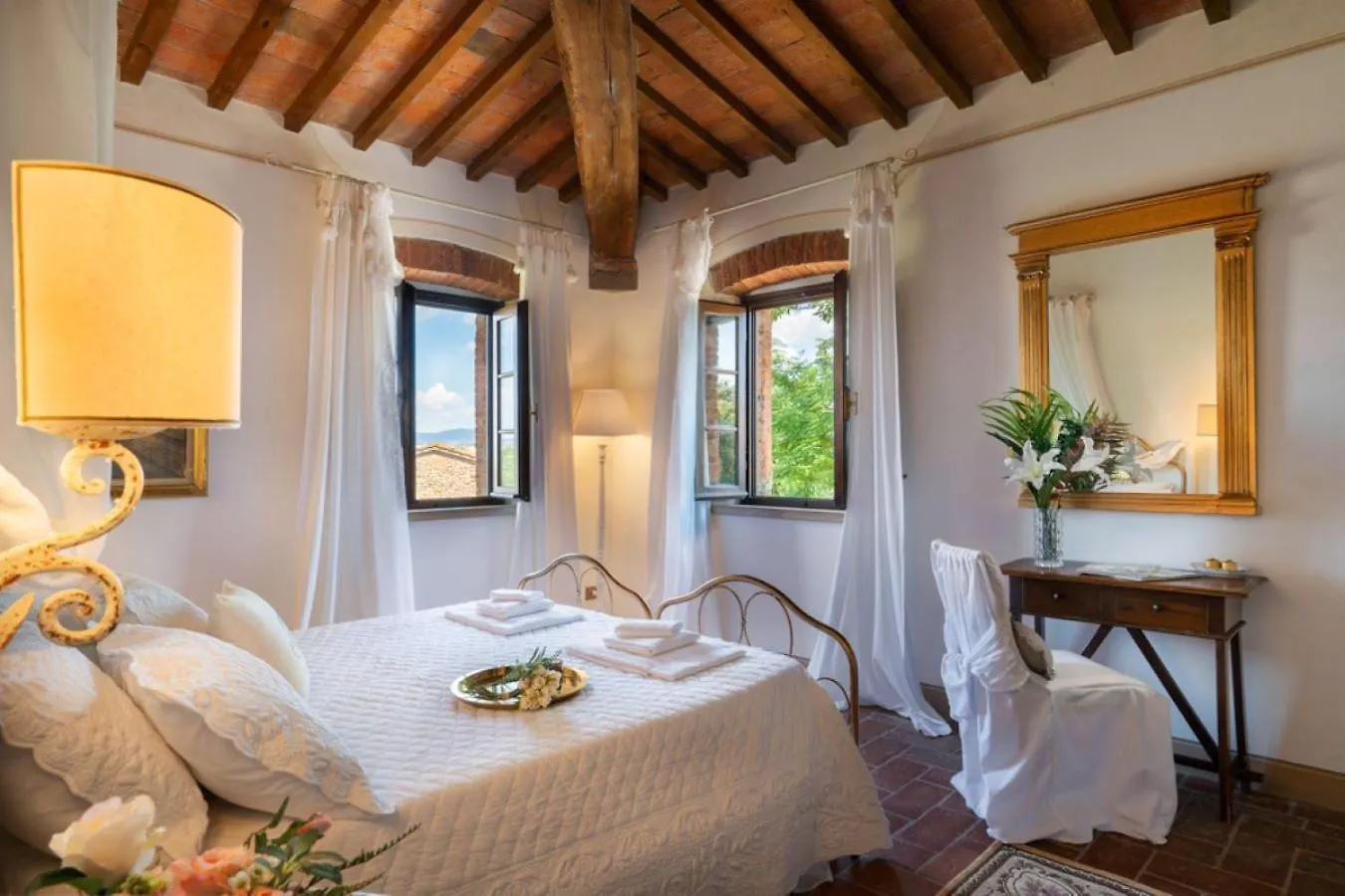La Mandriola Villa Lajatico Italy