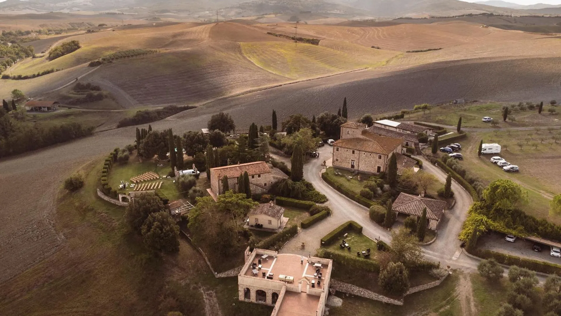 La Mandriola Villa Lajatico Farm stay